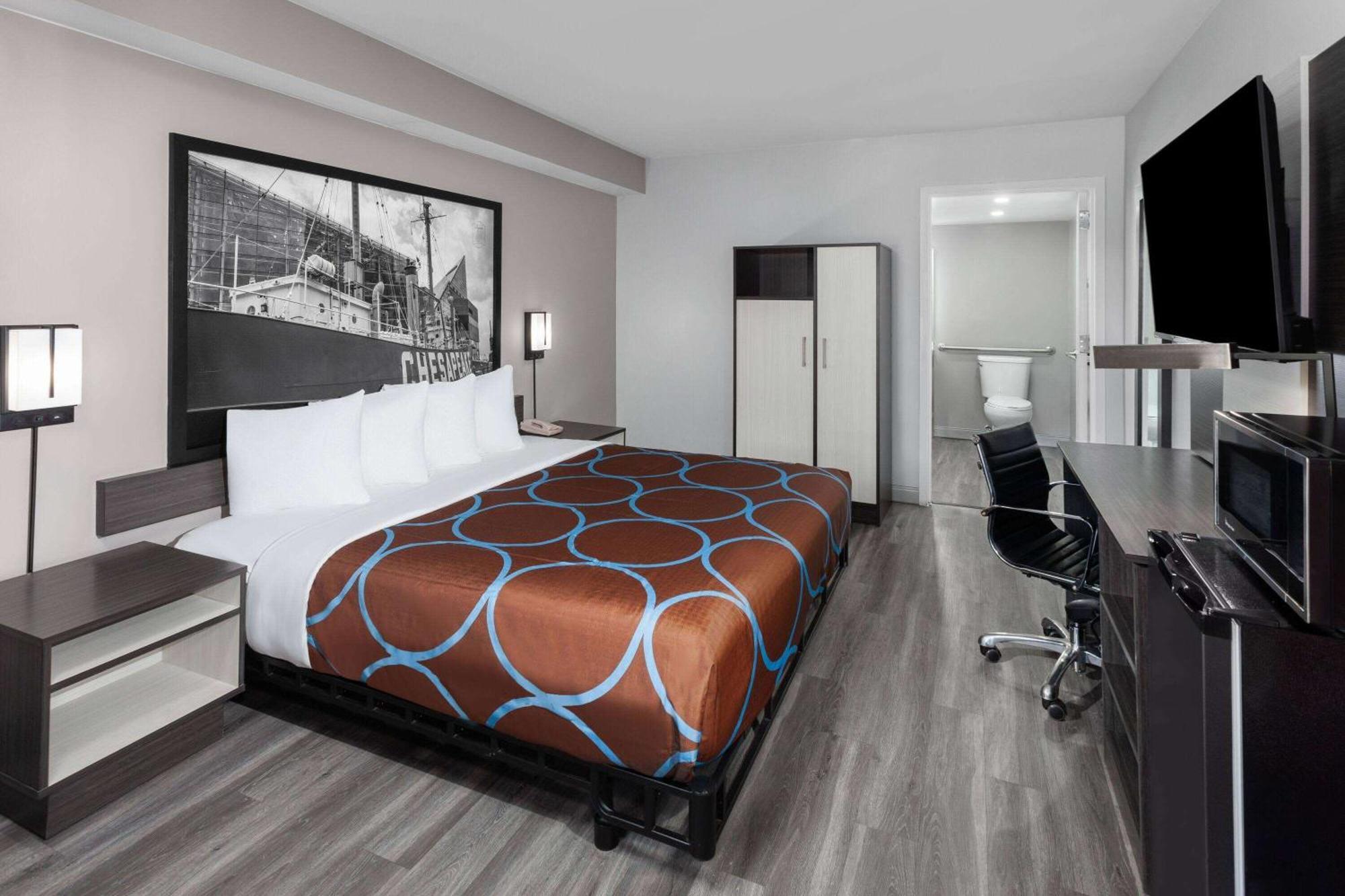 Super 8 By Wyndham Baltimore Northwest ภายนอก รูปภาพ
