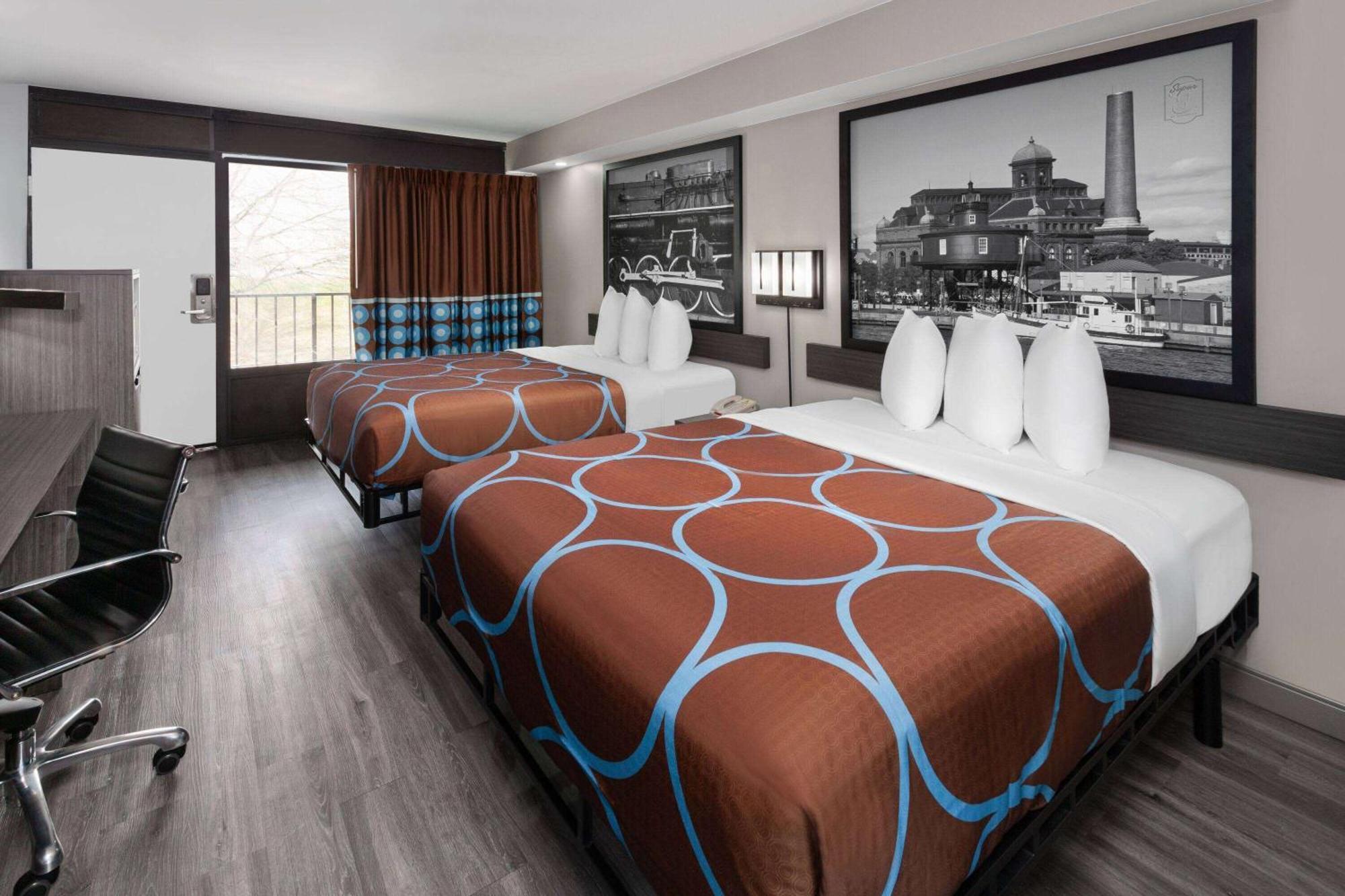 Super 8 By Wyndham Baltimore Northwest ภายนอก รูปภาพ
